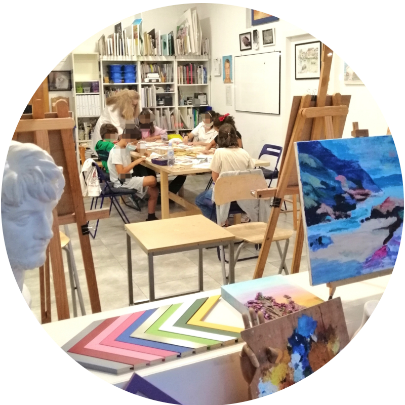 Interior del estudio — materiales